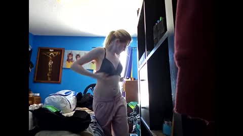 Randcandy77 online show from February 19, 7:37 pm