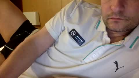 randobad12 online show from December 14, 8:48 pm