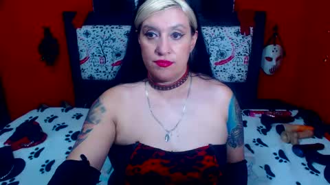Snapshot of randymaturex01 chatting on March 7, 5:18 am Sonia online show from March 7, 5:18 am