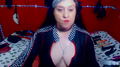 Snapshot of randymaturex01 chatting on September 25, 3:24 am Sonia online show from September 25, 3:24 am