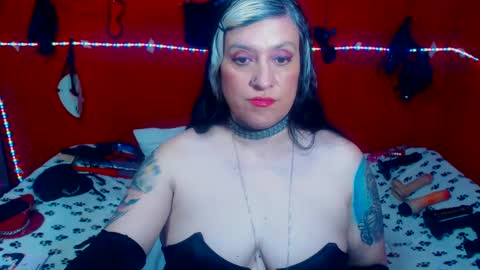 Snapshot of randymaturex01 chatting on September 19, 7:17 pm Sonia online show from September 19, 7:17 pm