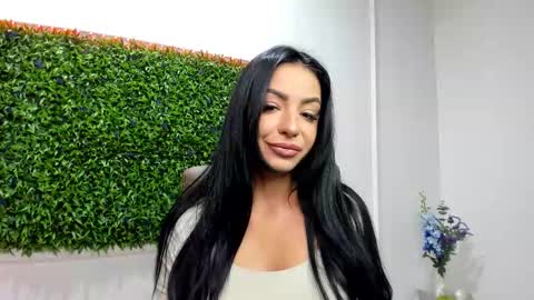 Rania online show from November 20, 11:20 am