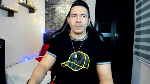 Snapshot of ransoj chatting on January 4, 2:56 am Jonas online show from January 4, 2:56 am