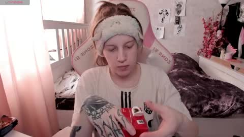 Rapunzel online show from March 22, 1:48 pm