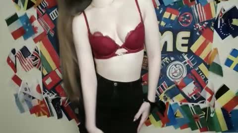 raspberry0101 online show from November 15, 8:05 am