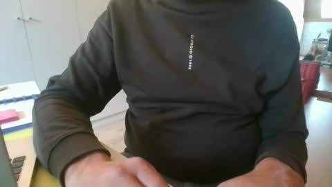 Snapshot of rataplan_55 chatting on October 9, 9:59 am rataplan online show from October 9, 9:59 am