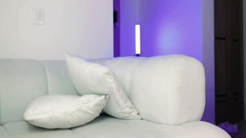 Snapshot of rausch77 chatting on October 10, 8:42 am rausch77 online show from October 10, 8:42 am