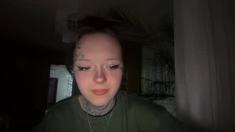 raven_armor online show from May 1, 6:02 pm