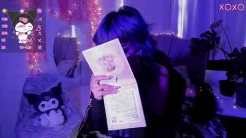 ravencollen online show from March 5, 5:44 pm