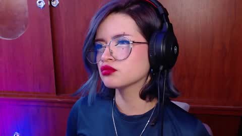 raventh_ online show from February 18, 12:49 pm