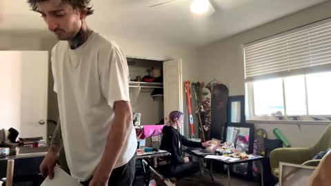 ravenxbeastie online show from February 8, 9:36 pm