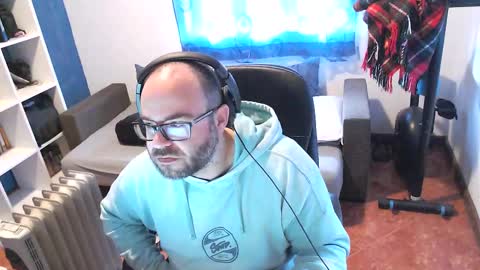 Snapshot of ravingr3d3 chatting on March 12, 9:12 am ravingr3d3 online show from March 12, 9:12 am