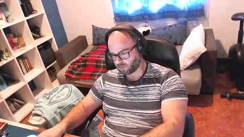 Snapshot of ravingr3d3 chatting on March 10, 3:30 pm ravingr3d3 online show from March 10, 3:30 pm