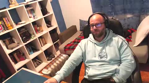 Snapshot of ravingr3d3 chatting on March 9, 10:52 pm ravingr3d3 online show from March 9, 10:52 pm