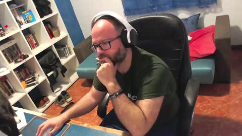 ravingr3d3 online show from March 28, 11:28 pm