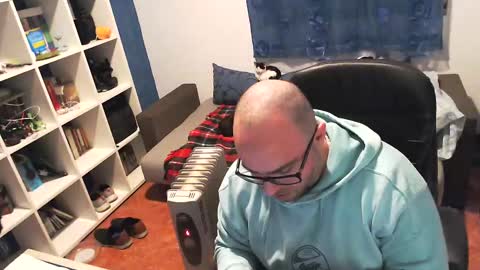 Snapshot of ravingr3d3 chatting on February 23, 9:26 pm ravingr3d3 online show from February 23, 9:26 pm