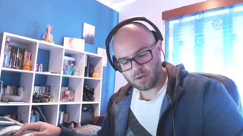 Snapshot of ravingr3d3 chatting on February 26, 9:12 am ravingr3d3 online show from February 26, 9:12 am