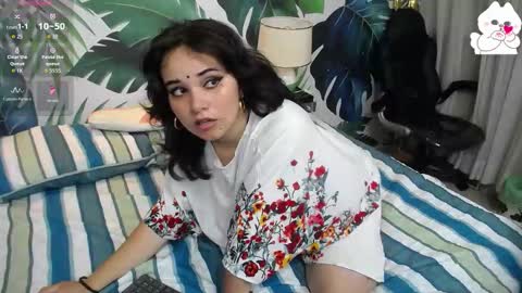 Snapshot of rawiyazulaija chatting on October 11, 12:10 pm RawI yazulaija online show from October 11, 12:10 pm