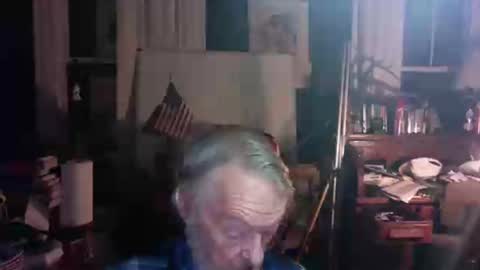 Snapshot of ray1776ray chatting on September 29, 11:42 am ray1776ray online show from September 29, 11:42 am