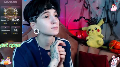 Ray online show from December 13, 7:43 pm