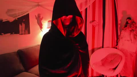 Raychell Black  online show from October 31, 5:02 pm