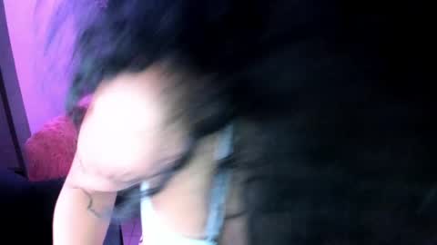 Danna online show from March 30, 6:19 pm