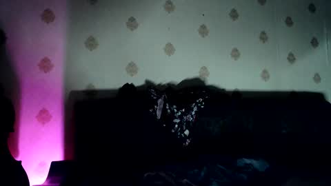  Yrriel Strife Candy-Demon Caveboy mr. Cringe   online show from December 15, 3:57 am