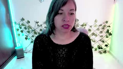 Rebbeca online show from February 19, 12:48 pm