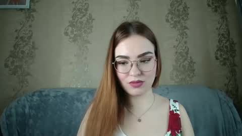 Snapshot of rebecca_ccaa chatting on February 21, 10:17 am Rebecca online show from February 21, 10:17 am