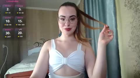 Rebecca online show from April 15, 11:13 am