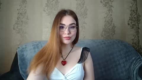 Snapshot of rebecca_ccaa chatting on February 28, 10:20 am Rebecca online show from February 28, 10:20 am