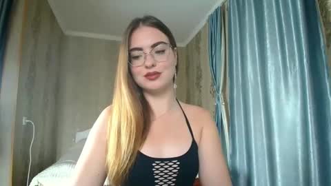 Snapshot of rebecca_ccaa chatting on October 8, 9:48 am Rebecca online show from October 8, 9:48 am