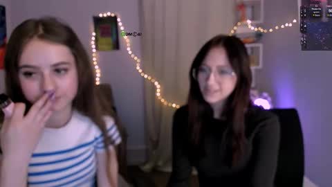 rebecca_smile_ online show from January 31, 8:39 pm