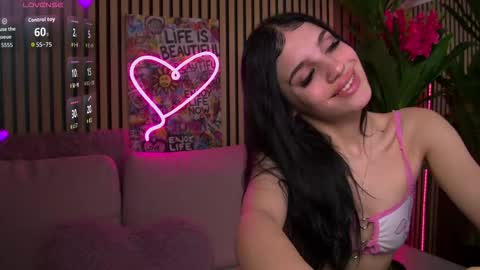 rebeldools online show from March 8, 5:33 am