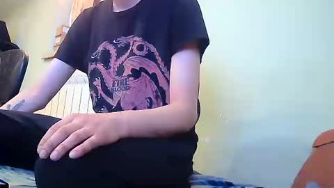 Snapshot of rebell093 chatting on January 26, 12:43 pm rebell093 online show from January 26, 12:43 pm