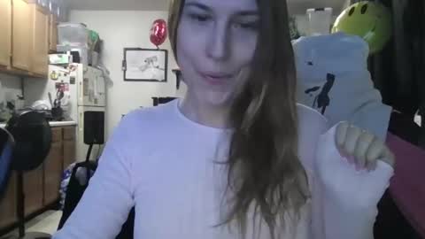 Keely KeKe Kiwi online show from January 15, 6:17 pm