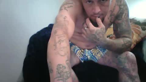 Snapshot of recka810 chatting on October 23, 5:14 pm recka810 online show from October 23, 5:14 pm