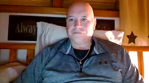 Snapshot of recman15 chatting on October 13, 1:51 am Mtn. Man online show from October 13, 1:51 am