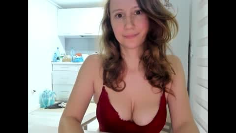 Lolanaturalred online show from February 17, 8:52 pm