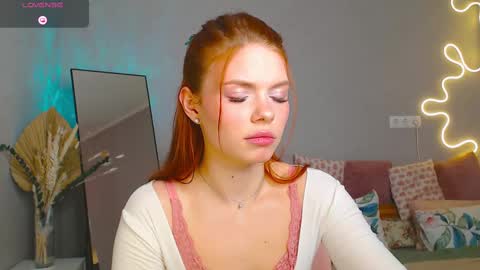 red__candy online show from March 8, 8:55 am