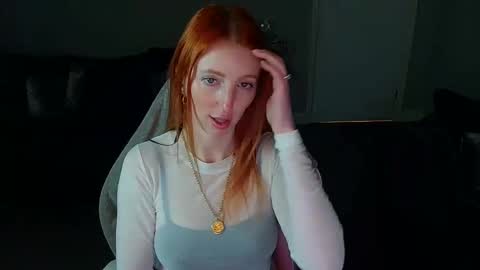 Snapshot of red_firesquirt chatting on February 19, 3:27 pm Red - online show from February 19, 3:27 pm