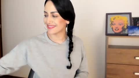 red_flower203 online show from October 24, 12:33 am