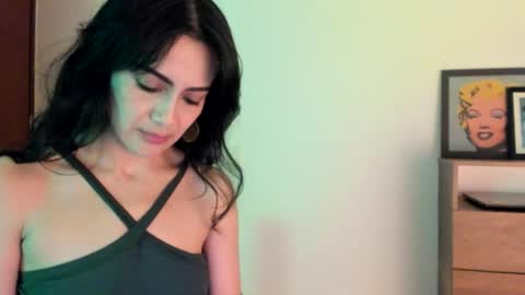 red_flower203 online show from April 1, 2:12 am