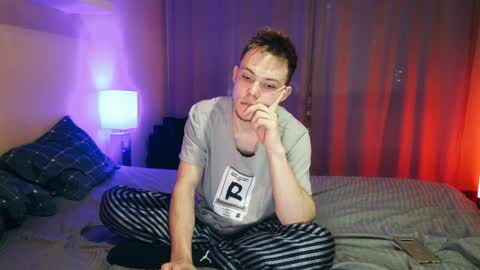Snapshot of red_guy1 chatting on March 3, 5:31 pm Sean Fire online show from March 3, 5:31 pm