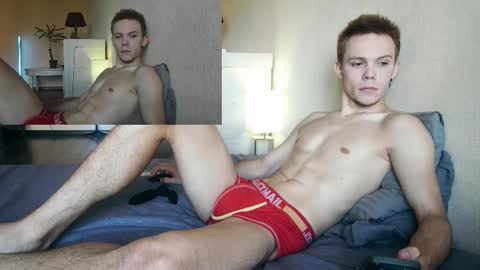 Snapshot of red_guy1 chatting on September 16, 10:06 am Sean Fire online show from September 16, 10:06 am