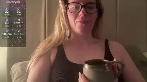Snapshot of red_head_rosie_69 chatting on March 3, 6:37 am Rosie online show from March 3, 6:37 am