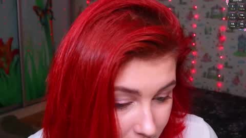 Snapshot of red_rose12 chatting on October 15, 9:43 am Jane online show from October 15, 9:43 am