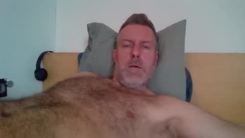 Red online show from February 9, 10:19 am