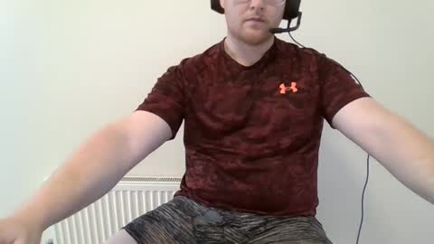 Snapshot of redbwc96 chatting on March 8, 11:37 am redbwc96 online show from March 8, 11:37 am