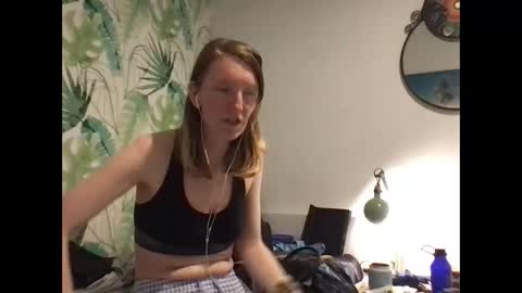 Redfox online show from December 3, 2:51 pm